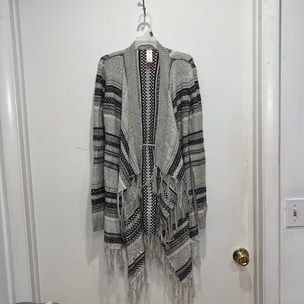 NOBO Gray and White Layered Cardigan